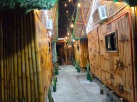 Kua's Pad Batangas Kubo, glamping site in Lian