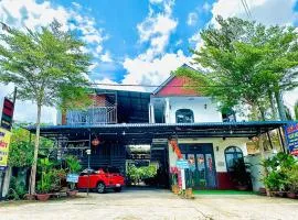 Nhà Nghỉ Bình Châu - Blue Sapphire Hotel