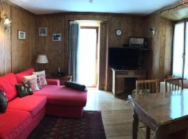 Anemone rosso, hotel in Madesimo