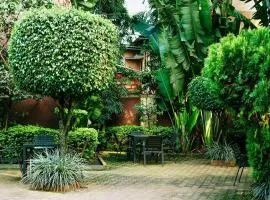 Romeos Hotel Kampala