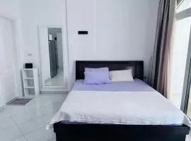 Desert Pearl Studio Retreat