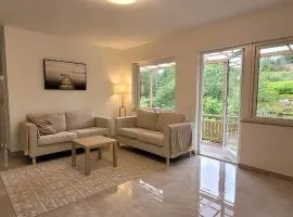 Modern Full Comfort Villa