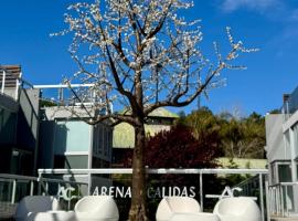 Arenas Calidas Carilo, ξενοδοχείο σε Carilo