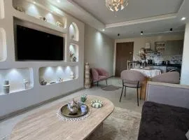 Appart Chic and Cosy, Piscine Stay in Style