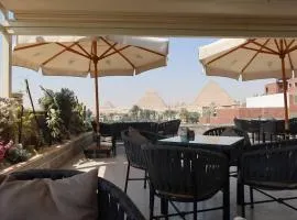 New pyramids view Hotel & Desert