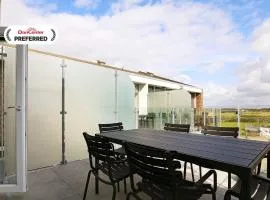 8 person holiday home in Ringkøbing-By Traum