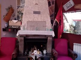Glamping Ohrid lake view stone, οργανωμένο κάμπινγκ σε Polje