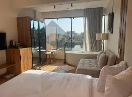 Palacio Pyramids Hotel