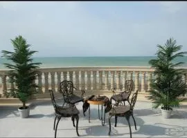 NovART Gallery & Sea Hotel