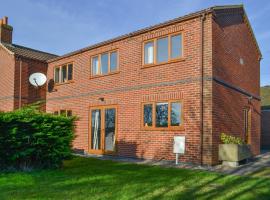 Carp Cottage - Ukc1907، فندق في Doddington