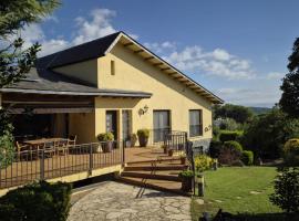 Roques Grosses, Hotel in Santa María de Palautordera