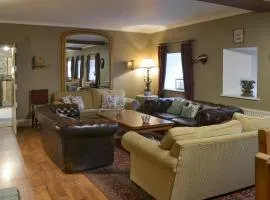 The Shooting Lodge