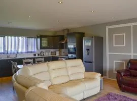 Aimmee's Lodge - Ukc2203