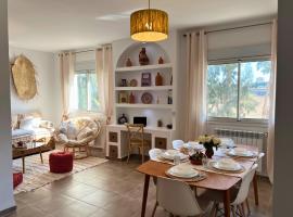 Dar Castiglione - Cosy duplex between Algiers and Tipaza, ξενοδοχείο με πάρκινγκ σε Castiglione
