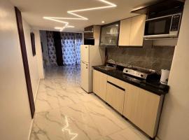 Sky Sokhna -قمة التجربة الفاخرة مع بورتو رينتال, pet-friendly hotel in Ain Sokhna