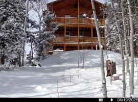 How would it feel to live close to the wildlife in a peaceful cozy cabin