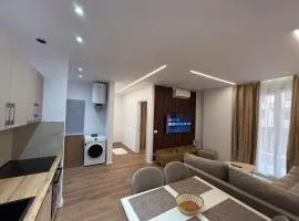 Univers City Apartment