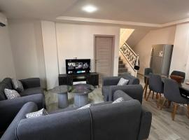 Duplex with a view of Yema Gouraya, pet-friendly hotel in Bejaïa