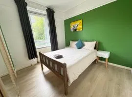 Peaceful City Centre Retreat at Great location and Easy Access