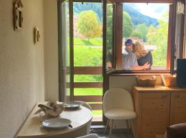 Le cocon dans les nuages, hôtel à Lélex