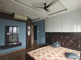 3BHK Fully furnished, Lake View in Newtown