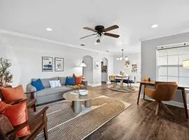 Walk to AT&T Stadium - Modern 2BR With Backyard