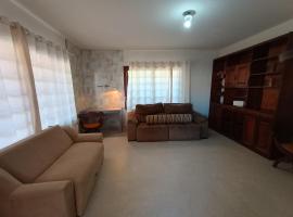 Casa Aconchegante no Peró Próx Praia e Comércio, Hotel in Cabo Frio