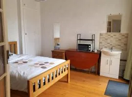 Double Room in BH9
