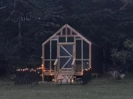 Luxury Cozy Glamping Cabin Retreat Natural Hide Out