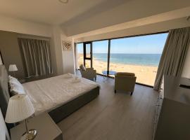 Maritimo ApartHotel, beach hotel in Constanţa