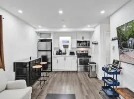 Heart of Miami Oasis, Modern, Steps from It All
