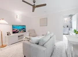 Cosy Stay near Cairns Esplanade