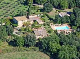 Lovely Apartment In Casole D'elsa With Swimming Pool