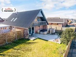12 person holiday home in Thyborøn-By Traum