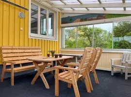 Hermosa Casa De 2 Dormitorios En Påskallavik
