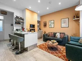 Aylesbury House 3 En-suite Bedrooms Parking Pets