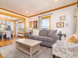 Remodeled 1920s Charmer Near ETSU, JCMC & Downtown