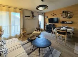 Studio rénové avec balcon et parking aux Orres - FR-1-322-687
