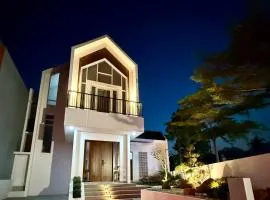Pecinta Senja Villa