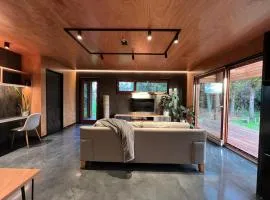 Luxury Rural Retreat with Carport and Fast Wi-Fi