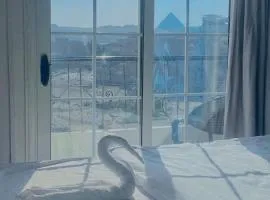 Noya pyramids view hotel