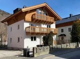 Chalet in Zell am See near Ski Slopes