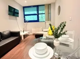 BRAND NEW - For 1-4, Direct Infront of Heathrow Airport, 15min Windsor Castle