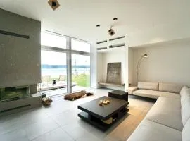 SANSUI - Lakeside Villa