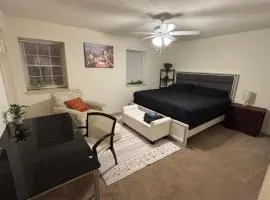Hampton cozy house near Langley AFB