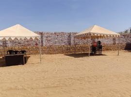 Royal Galaxy Spring Resort, hotell sihtkohas Sām