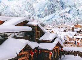 雪谷瑞雪居精品民宿, hotel i Huolonggou