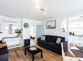 Matahari Apartments and Villas, hotel in Upper Hutt