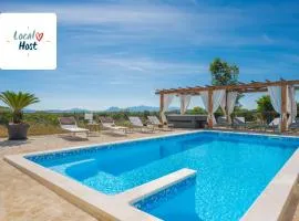 Villa Unika heated 39m2 Pool, Jacuzzi, Sauna