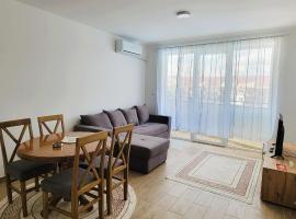 Aqva Koncept apartmani，位于大格拉迪什泰的带停车场的酒店